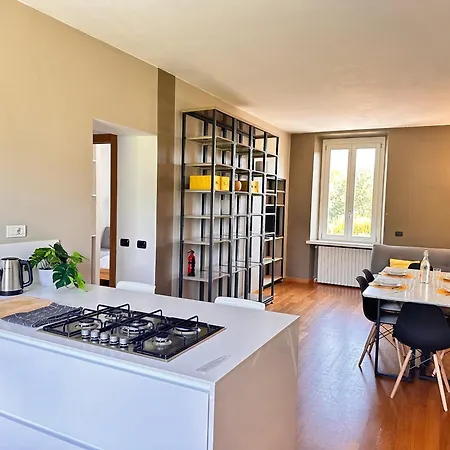 Vista Sui Colli Di Bergamo