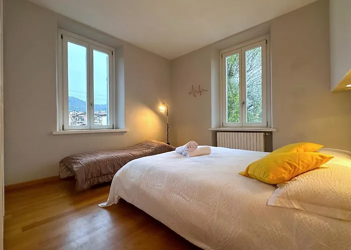 Lägenhet Vista Sui Colli Di Ai Piedi Di Citta Alta