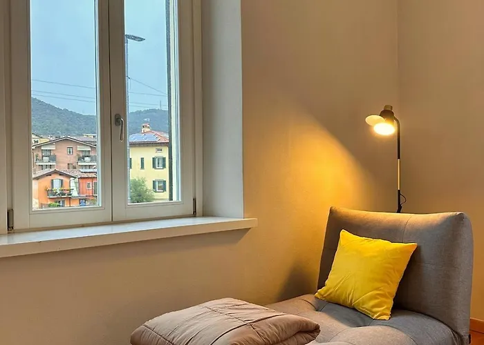 Vista Sui Colli Di Ai Piedi Di Citta Alta * Bergamo